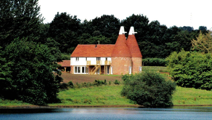 External view - Overy's Oast House - Ticehurst